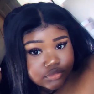 Meet your Posher, Lourdgilyn